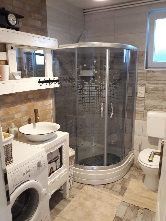 Tri Srece Appartement Ogulin Buitenkant foto