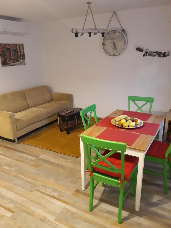 Tri Srece Appartement Ogulin Buitenkant foto