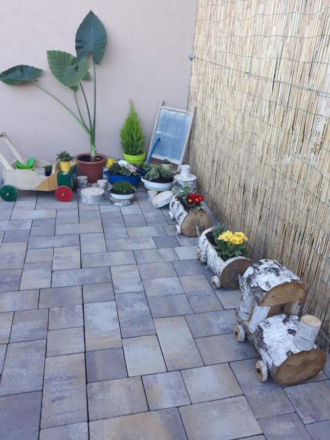 Tri Srece Appartement Ogulin Buitenkant foto